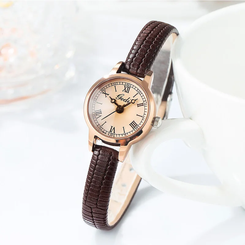 

2021 Classic Simple Women Watch Roman Numeral Dial Luxury Rose Gold Watch Case Office Lady Slender Wristwatch Holiday Best Gift