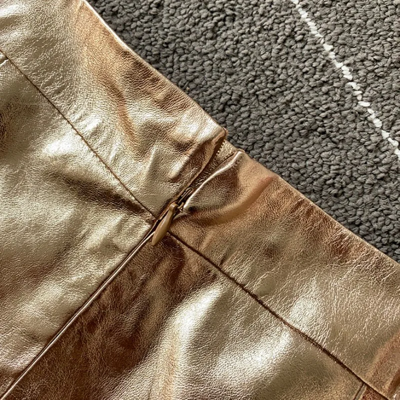 Рисунок 6 - Женская юбка с запахом из овчины