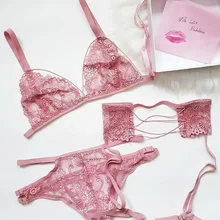 Розовый сексуальный женский комплект бюстгальтер с вышивкой кружевной бюстгальтер комплект из 3 предметов бюстгальтер+ щипцы+ подвязка сексуальное ультратонкое Нижнее белье Комплект бюстгальтеров