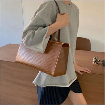 

Shoulder-bags For Women 2020 New Trend Retro Leather Female Handbag Large-Capacity Design Solid-Color Travel-bag Commuter-bag