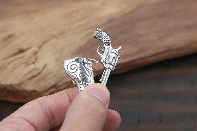 2539521087_2092824473