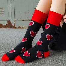 Женские носки Осень Новая мода дикие тянущиеся сердца удобные хлопковые счастливые студенческие милые носки для отдыха