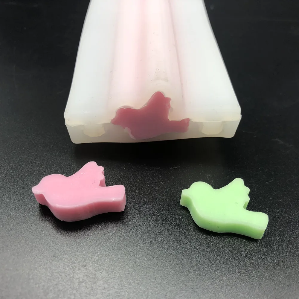 Бесплатная доставка силиконовая мини форма для мыла в виде летающей птицы|Формы