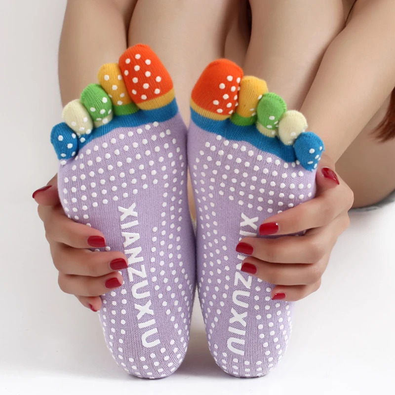 

Hot Fitness And Pilates Cotton Socks Rainbow Workout Anti Slip Toe Socks Breathable Purple Women Sports Colorful Socks
