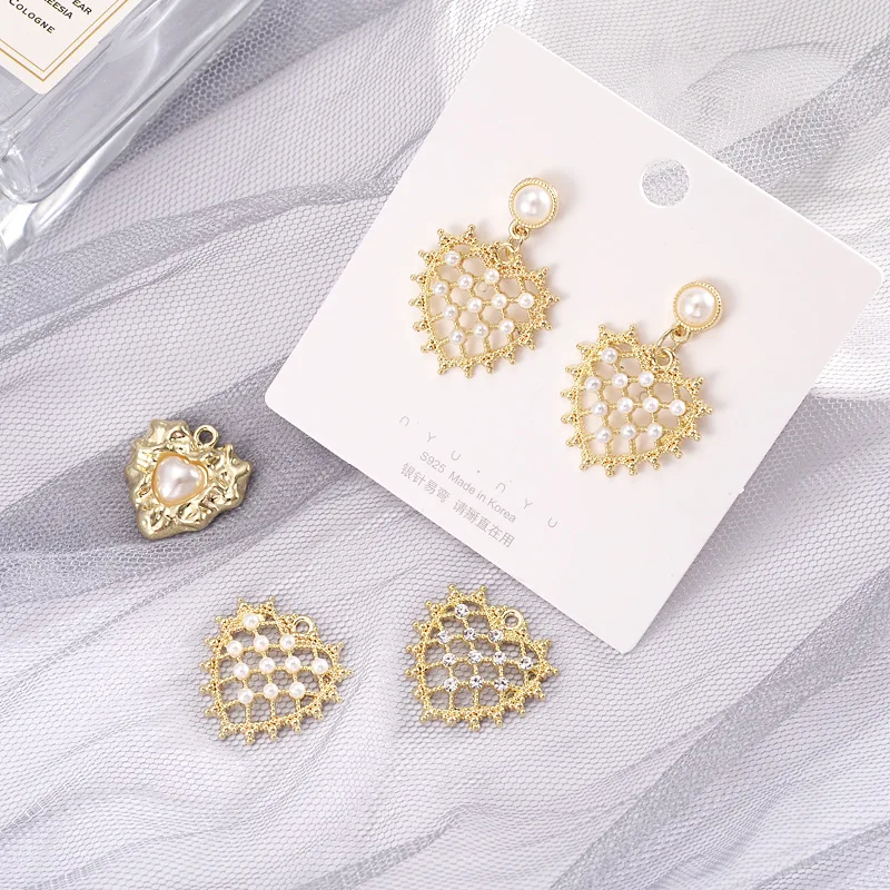 50pc Gold color Alloy Material Pearl Hollow Heart shape Charm For DIY Earring/Necklace Handmade Jewelry Making