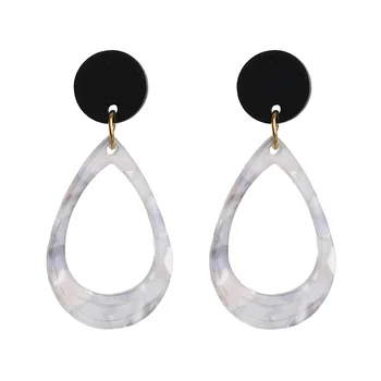 

New Pop Earrings Fashion Gray Acetate Plate Retro Personality Geometric Drop Pendant Long Holiday Wind Earrings for women