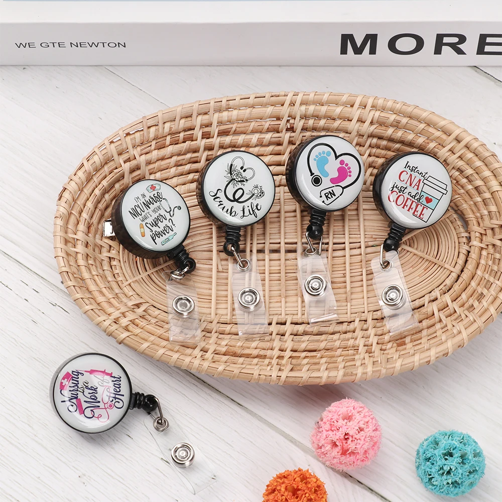 Creative Letter Print Retractable Badge Reel Anti-Lost Clip Nurse Display ID Name Card Holder Office Supply 360° Rotation | Канцтовары