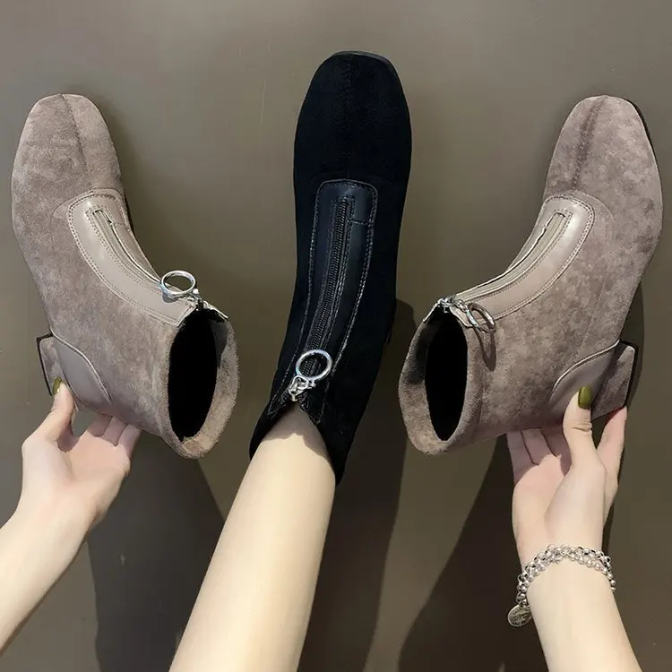 Женские ботинки средней высоты на квадратном каблуке; Zapatos de mujer; модные однотонные Ботинки martin из флока; повседневные женские ботинки «Челси»; короткие плюшевые ботинки