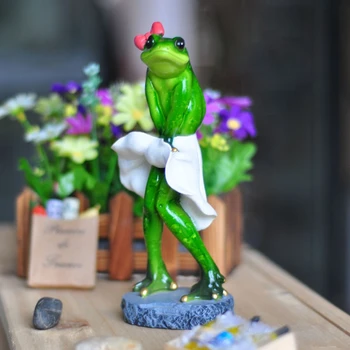 

Mini Craft Resin Creative Frog Model Figurine Sexy Home Office Tabletop Decor Gift Birthday Present Cute Cartoon Home Decor