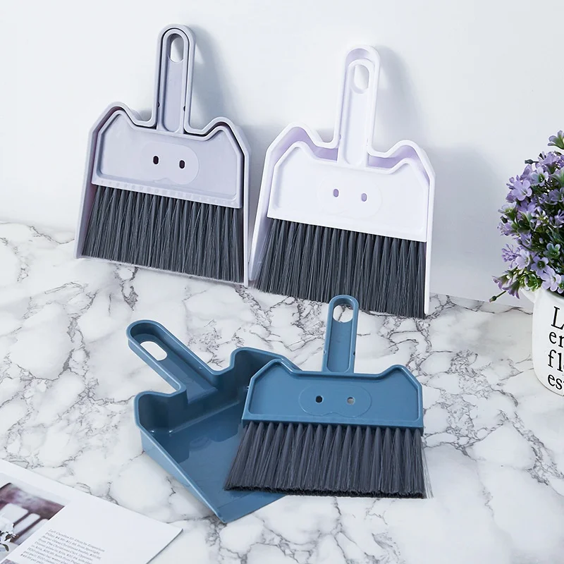2 Set 2-in-1 Dustpan Set Mini Desktop Sweep Cleaning Brush Small Broom Dustpan Set for Table Desk Keyboard Pets Clean