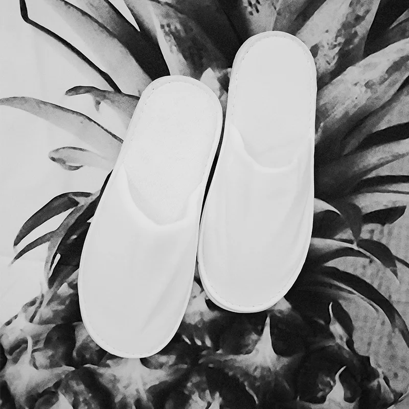 

Home Visitor And Client Hospitality Slipper-Star Non-Disposable Top Grade Slipper Bed & Breakfast Thick Comfortable Slipper