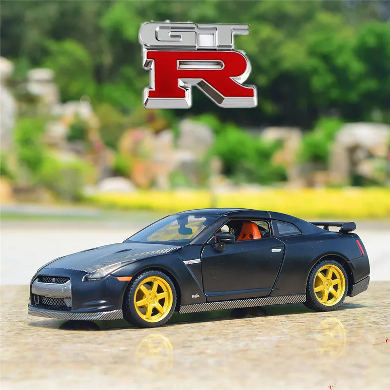 Модифицированная модель автомобиля Maisto 1:24 Nissan GTR Roadster из сплава Коллекционная