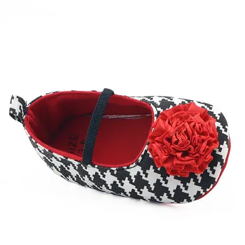 

Lovely Baby Girls First Walker Newborn Black and white lattice Princess Shoes Fashion Baby Girl Cotton Shoes