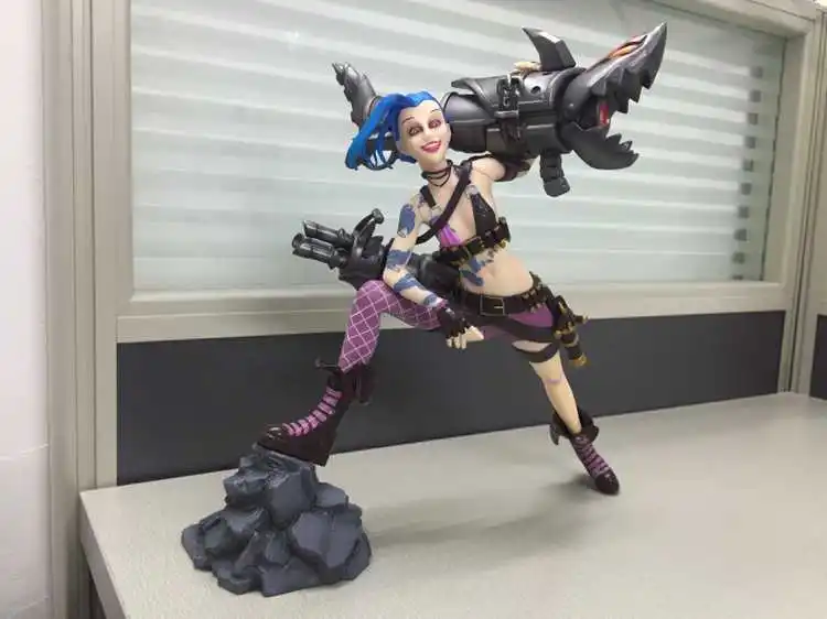 

Jinx League of Legends Carry Gun Runaway Loli Lol Boxed Garage Kit Model Diffuse Country