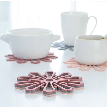 

Rubber Kitchen Placemat for Dining Table Mats Heat-Resistant Pot Holder Cup and Mugs Drink Coaster Insulation Pad CF-182