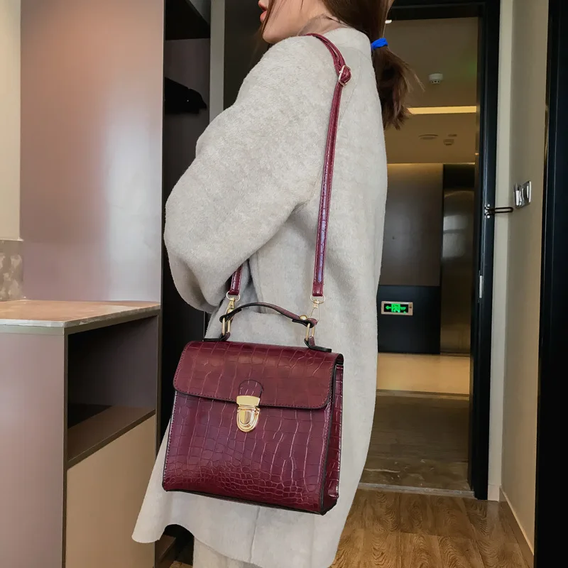 

Trend New Style 2019 Korean-style Crocodile Pattern Retro Pu Lock Hand Square Sling Bag Shoulder Bag WOMEN'S Fashion Handbag
