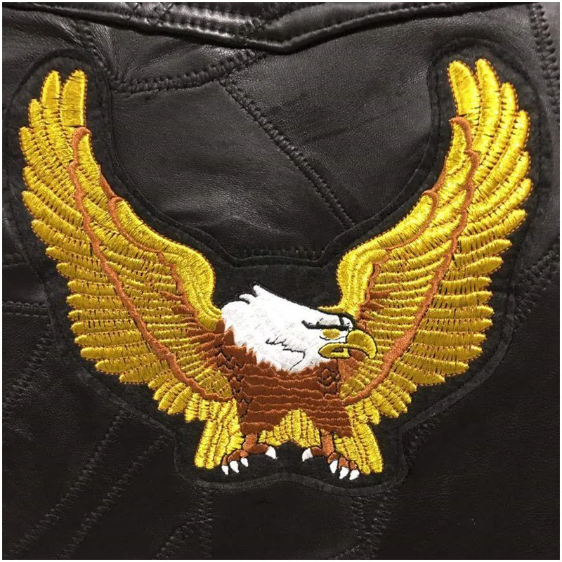 Motorcycle Leather Vest Men Motorcycle Casual Jacket Waistcoat with Punk Retro Classical Badges Motocross Equipment