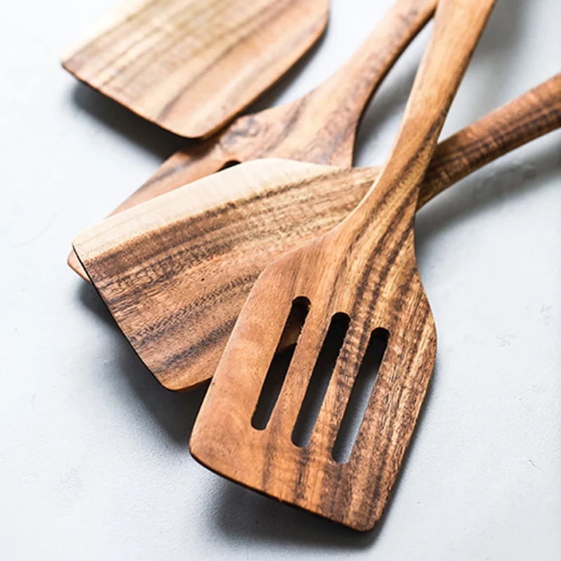 2Pcs Wooden Spatula Kitchen Turner Set Long Handle Egg Pancake Spatula