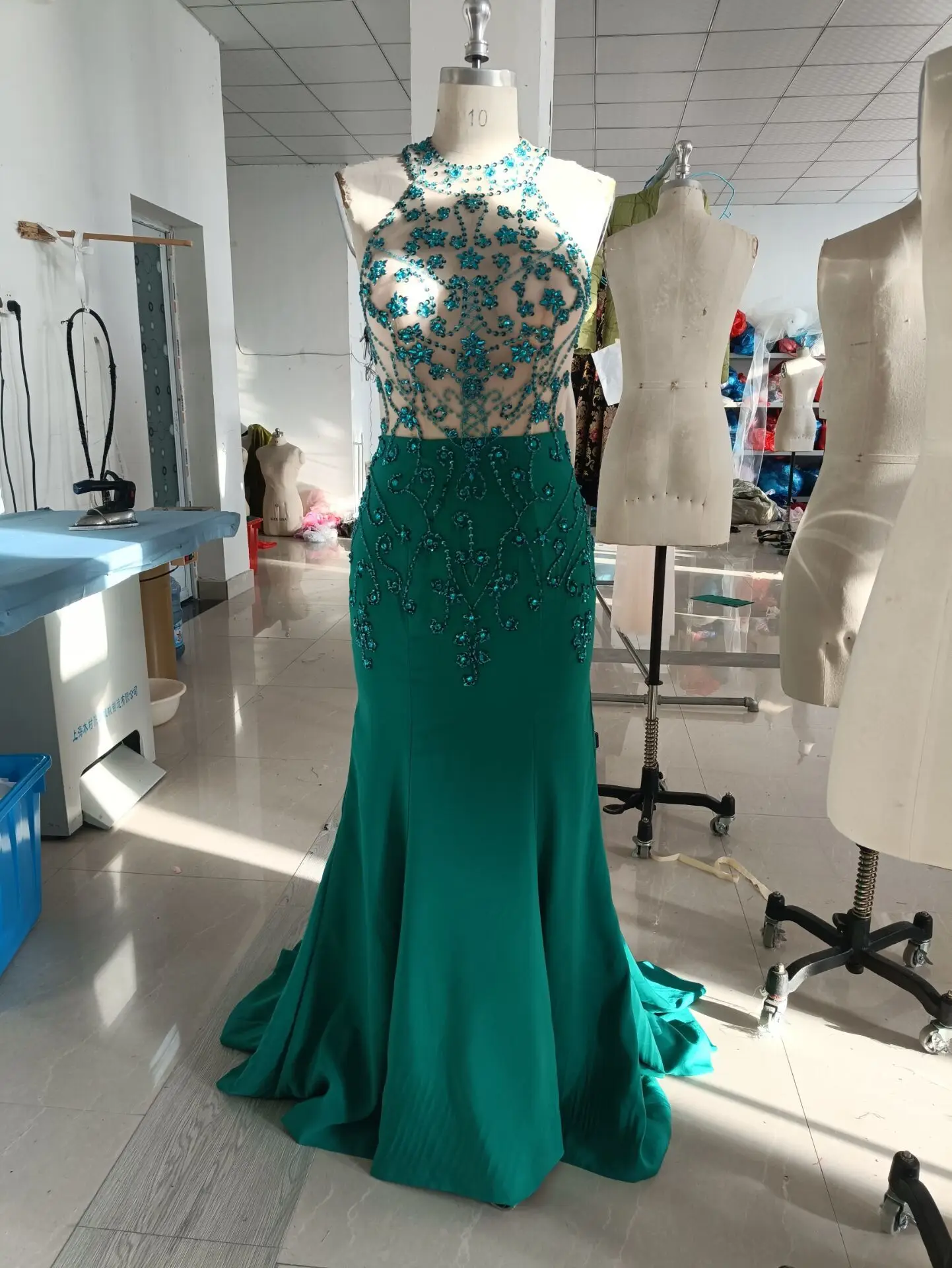 

Real Picture Green Mermaid Prom Dress With Heavy Beading Work Party Gown