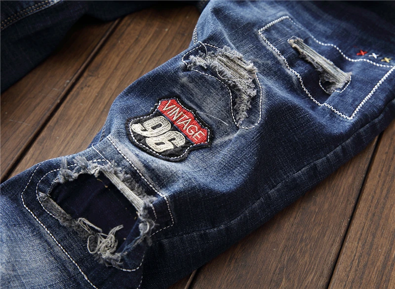 Male hole badge embroidery style denim trousers pants Fashion New Men's Casual Slim Patch Jeans Dropshipping