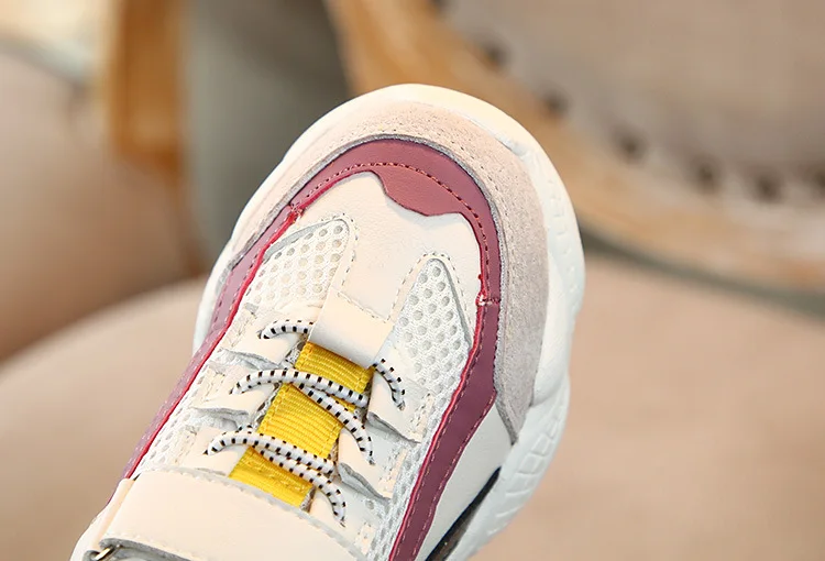 12927910013_840385025