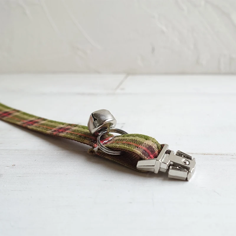 MUTTCO retailing handmade engraved metal buckle cat collar THE TREE PLAID fashion cat collar 2 sizes UCC040