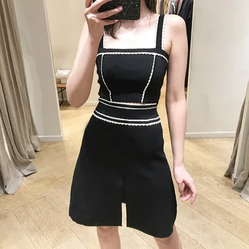 

2020 Spring Summer Women's Knit Camis Slash Neck New Fashion Contrast Color Striped Vest Lady Short Knit Top
