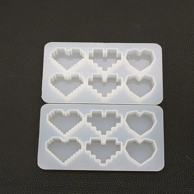 

Crystal Epoxy UV Resin Mold Pixel Love Heart Shape High Mirror DIY Handmade Pendant Silicone Molds