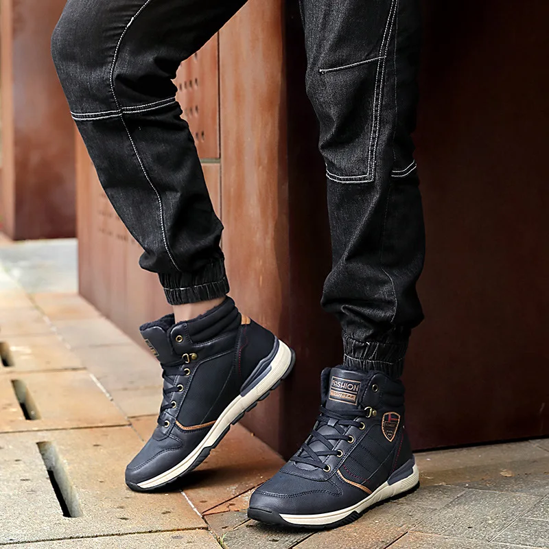 Outdoor Mountain Climbing Athletic Shoes MEN'S SHOES Anti-slip Hiking Shoes Hight-top plus Velvet Shoes COUPLE'S Travel Sho