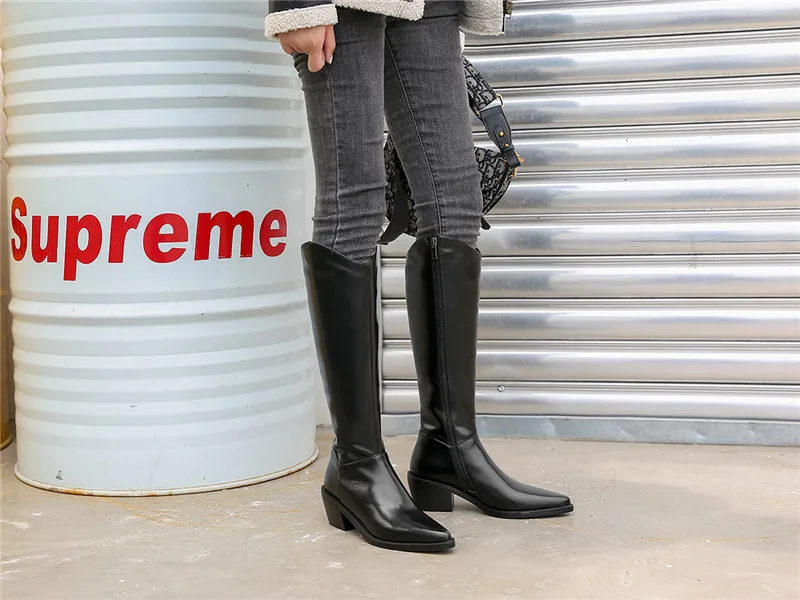 atmq522A4427__304_zlc