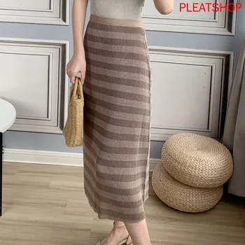 

Plus Size Skirt For Women 45-75kg 2020 Spring Summer New Simple Stripes Casual Big Stretch Miyake Pleated Midi Skirts Female