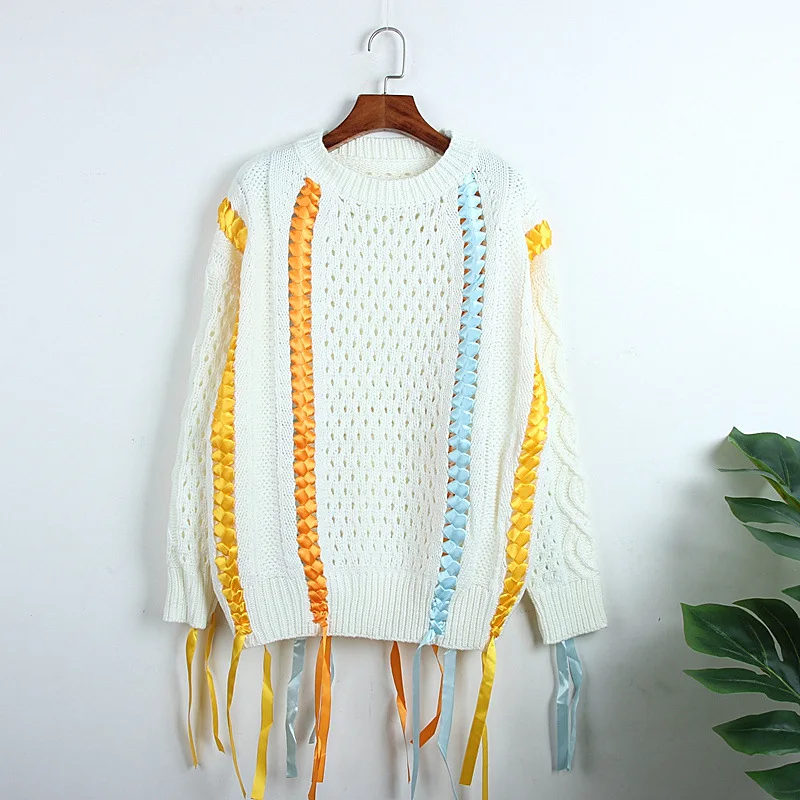 2020 new women's sweater Women's white fashion stitching hollow tassel sweater sweater sweater pullover loose Korean version 2020 new women's sweater Women's white fashion stitching hollow tassel sweater sweater sweater pullover loose Korean version