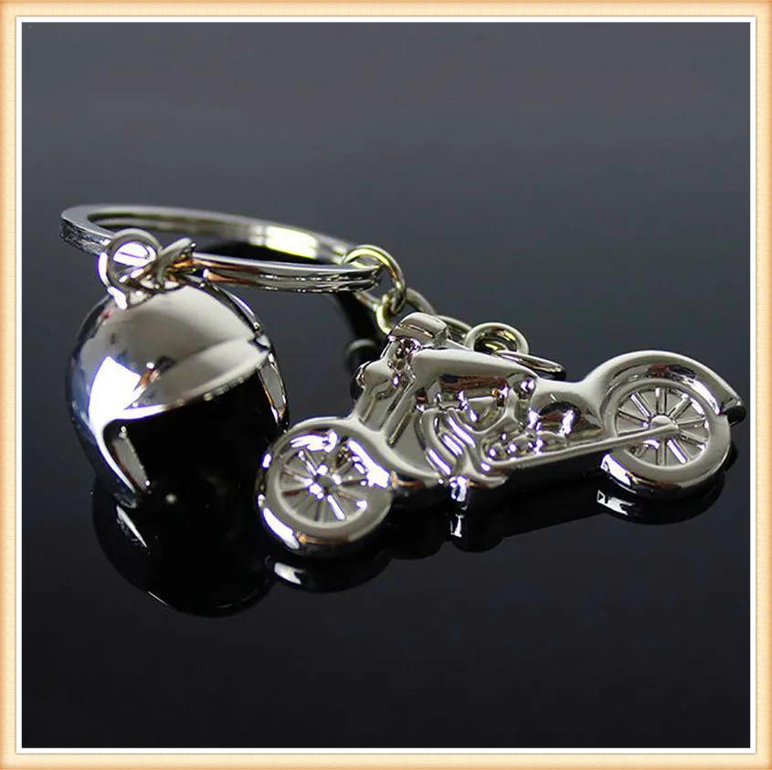 Motorcycle Helmet Alloy KeyChain key chian for SUZUKI GSF650 BANDIT GSX1250 F SA ABS GSX1400 GSX650F |