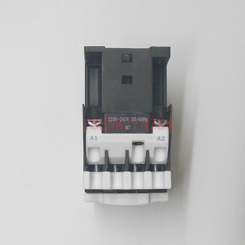 

Тяньшуй 213 GSC1 (CJX4-d) 0910 контактор переменного тока заменяет LC1D093.A65