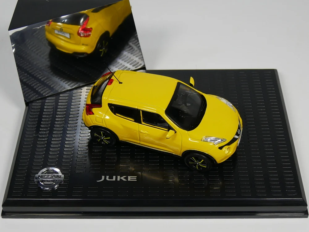 Завод 1:43 Nissan Juke игрушечный автомобиль из сплава игрушки для детей литая модель автомобиля подарок на день рождения