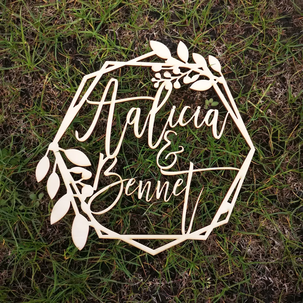 Custom Couple Wedding wreath Wood Style Name sign wood,Personalized Bride&Groom Country wedding tablephoto Wall name sign Decor (2)