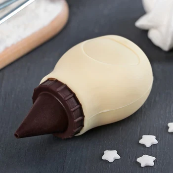 

Confectionery syringe "Droplet", 4 × 3.5 × 8.5 cm