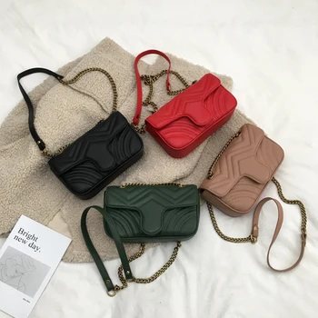 

Bag female 2020 new tide net red small black bag ins Korean version of the super fire female bag chic chain wild messenger bag