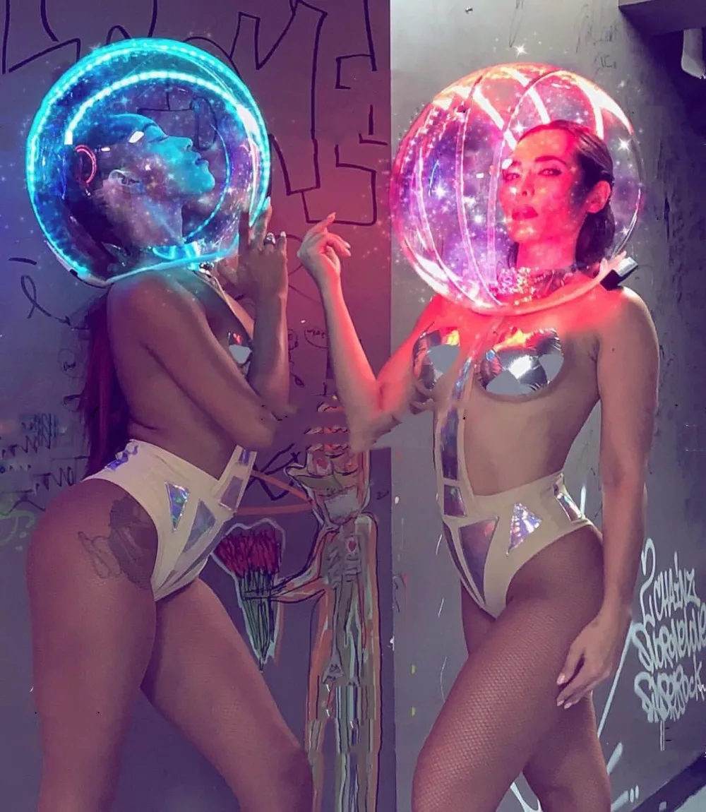 

Светодиодные реквизиты для шоу головной убор для ГОГО бара атмосфера светодиодные огни костюмы для ночного клуба бара светящийся шар для вечерние Космос воин костюм