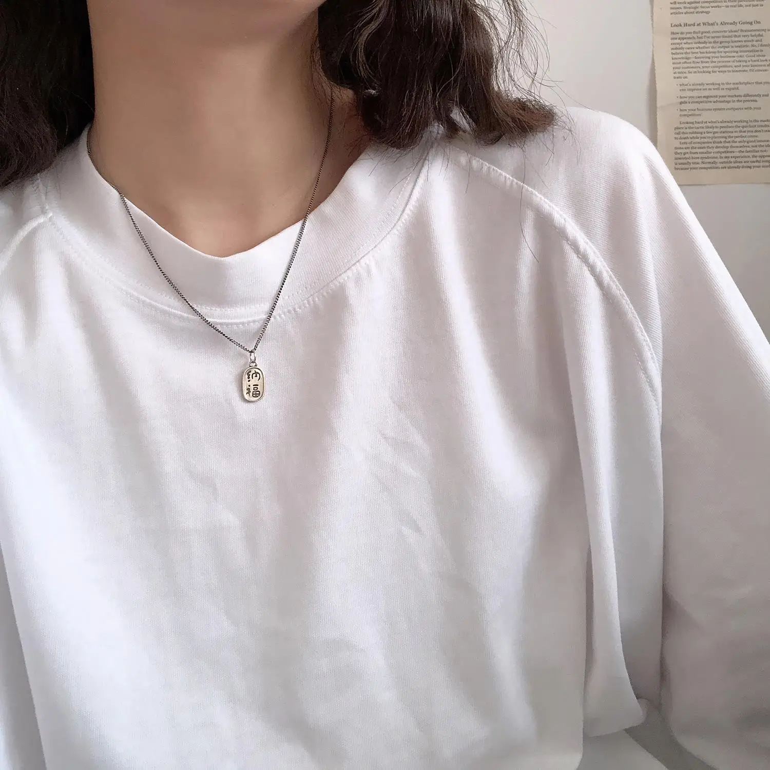 

Lucky Hannaford Necklace Women's CHIC Simple Elegant chao wang Red INS Non-mainstream Couples Choker a Pair