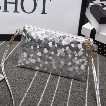 

2020 fahion Designer Bag Laser Pu Women Bag Cross body Small Bags for Woman Girl Golden Silver Clutch Bag Zip shoulder bag