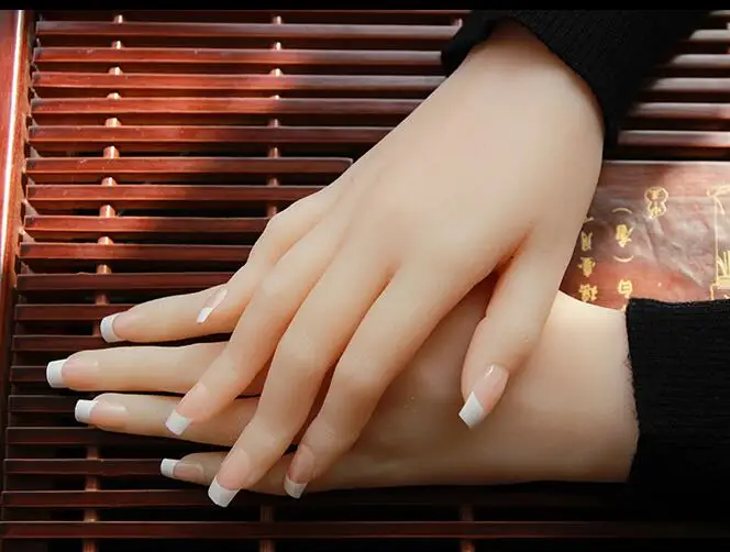 Flexible Movable Silicone Practice Mannequin Training Hand Model for Nails  Jewelry,Free Nails