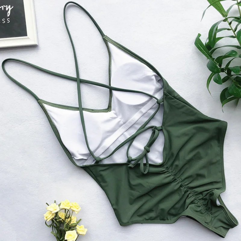 10628339030_205231275