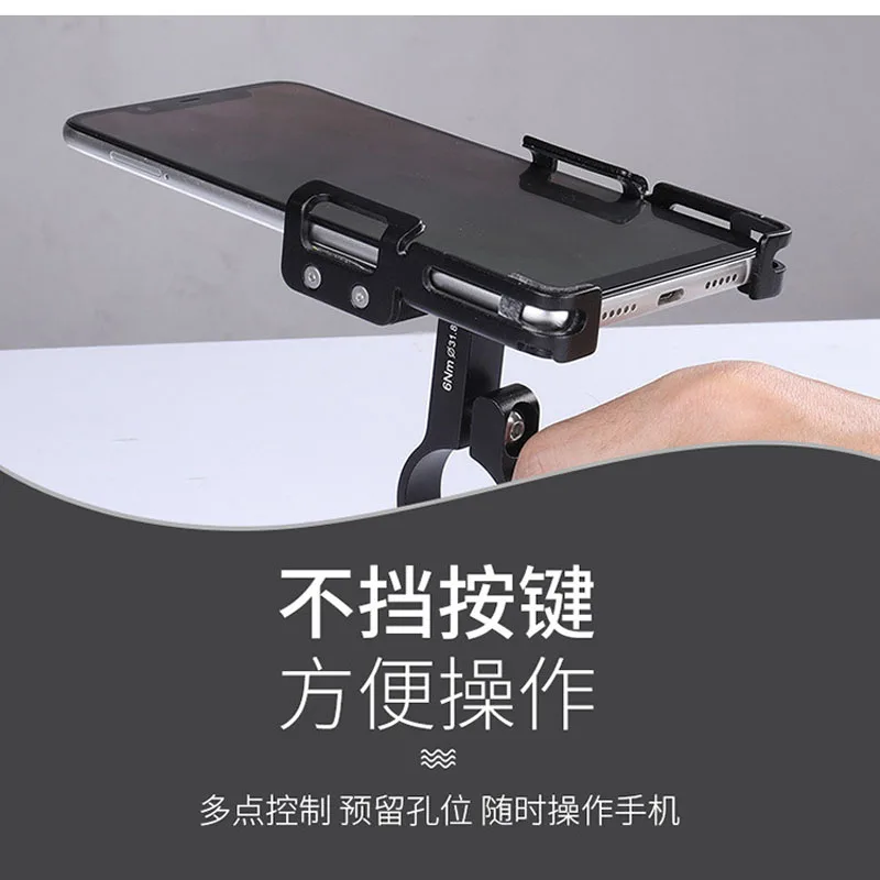 11153014187_1916422686