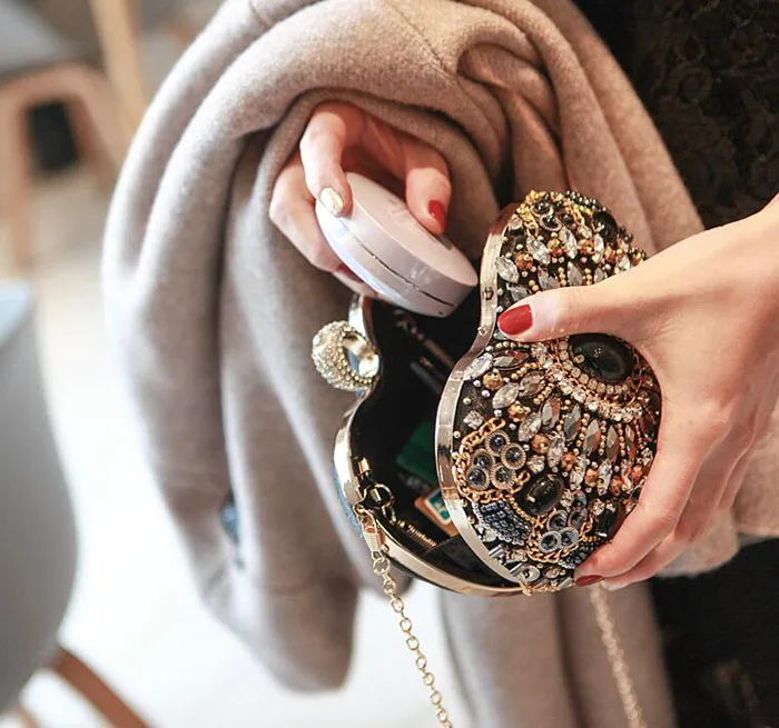 Уникальный дизайнерский акриловый клатч модные, в форме сердца жемчужная цепочка, украшенная бриллиантами вечерние сумки женские сумки на плечо модная сумка Кошельки