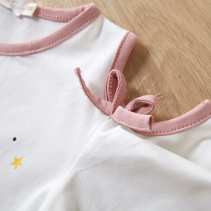 11243041618_1995614336