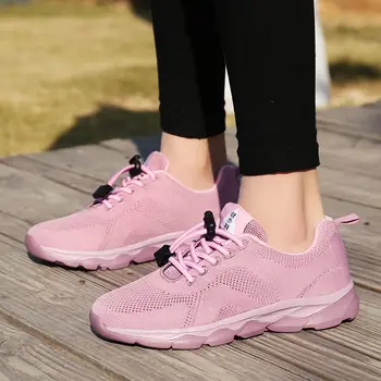 

2020 Spring New Comfortable Lightweight Women's Vulcanize Shoes Flat with Fashion Casual Large Size Platform Woman Sneakers