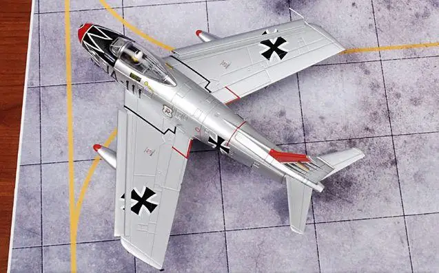Хобби мастер F-86 Canadair Sabre Mk 6 Luftwaffe JG 71 рихтофен# JA-111 Erich Hartmann Alhorn Германия 1/72 литье под давлением модель самолета