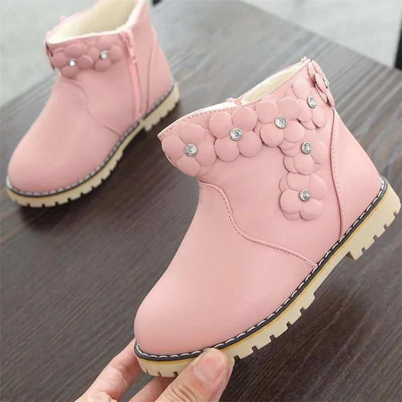

Girls boots 2019 new rhinestone baby cotton shoes plus velvet warm small flowers children snow boots