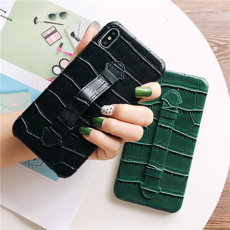 

Fashion crocodile wristband bracket phone case for iphone 11 Pro 11 Pro Max 11 all-inclusive phone case for iphpone XS Max XS X